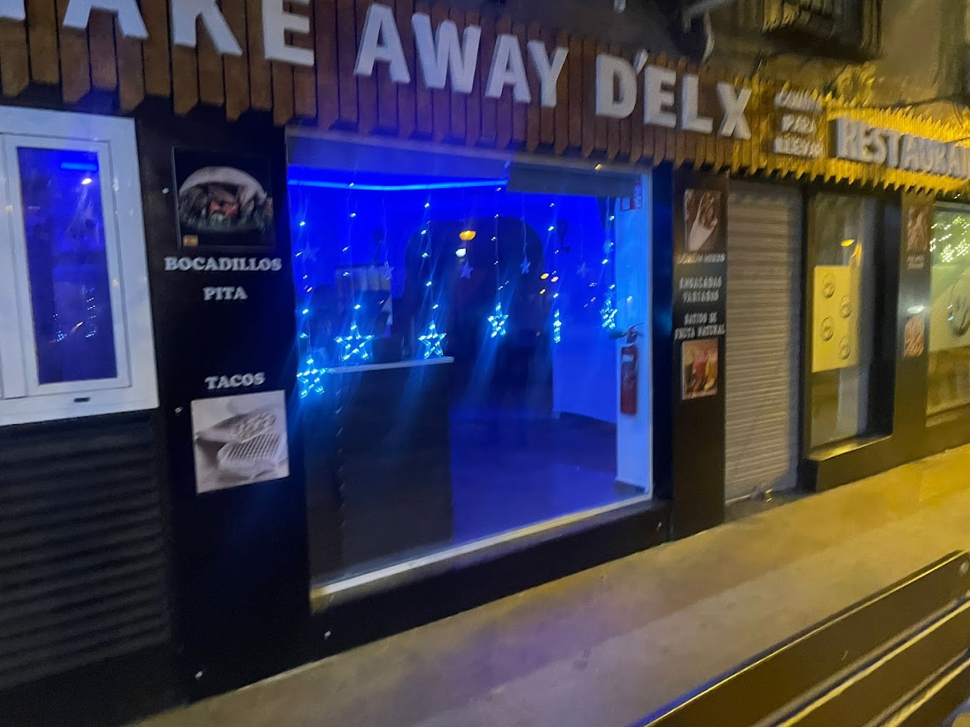 Away D´elx